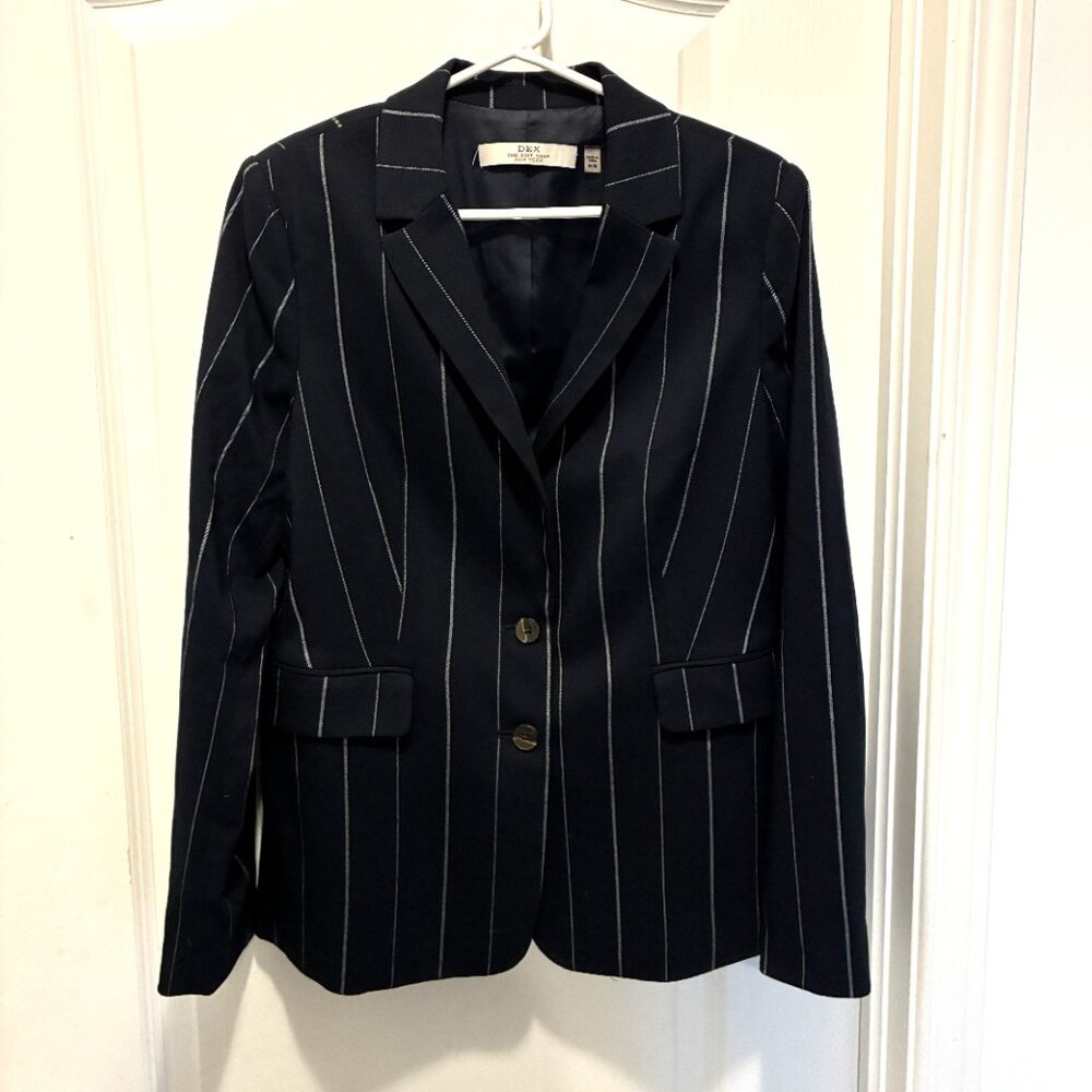 Dex of New York: Size Medium Black & White Pinstripe